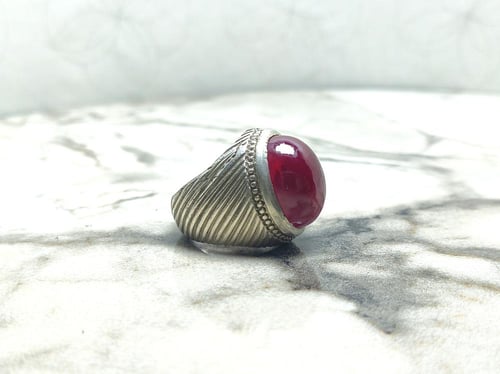 خاتم ياقوت ايراني