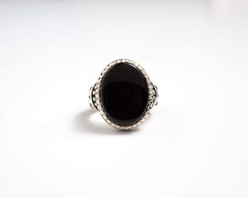 خاتم عقيق شفة العبد