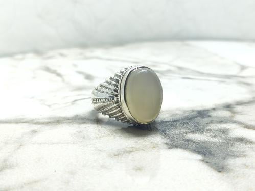 خاتم عقيق اصفر صافي