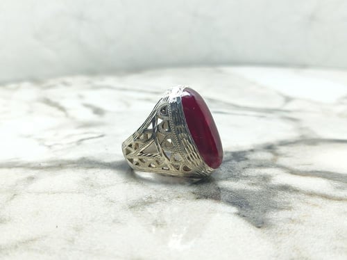 خاتم ياقوت ايراني بيضاوي