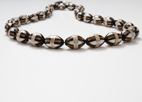 سبحة كوك فضة فاخرة مزينة بالعاج والعقيق