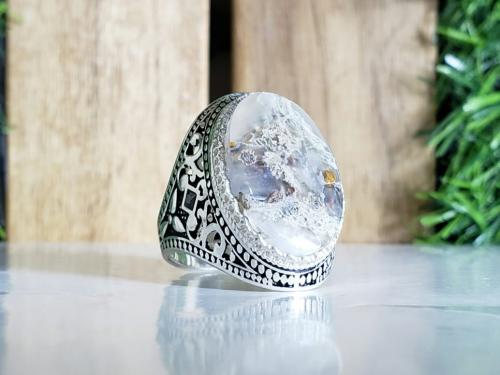 خاتم عقيق يماني مشجر