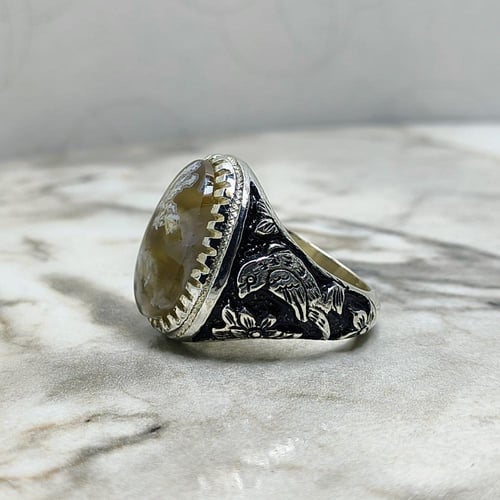 خاتم عقيق يماني ورد الربيع