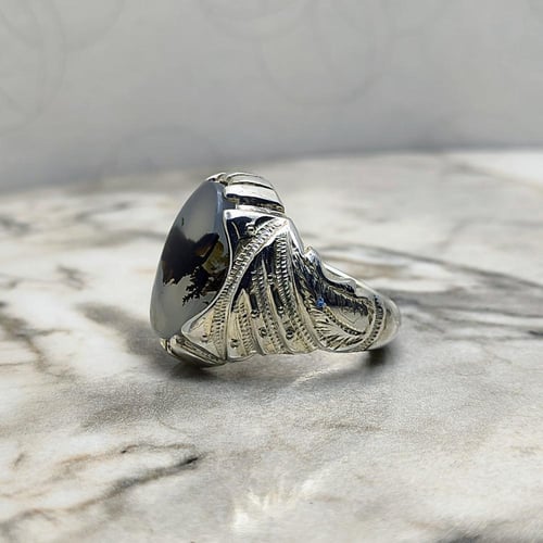 خاتم عقيق يماني مصور