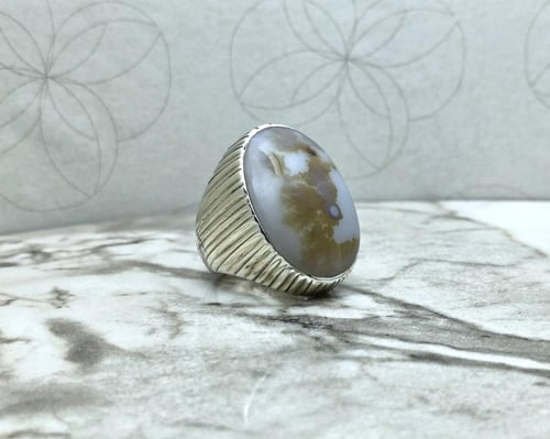 خاتم عقيق يماني مشجر