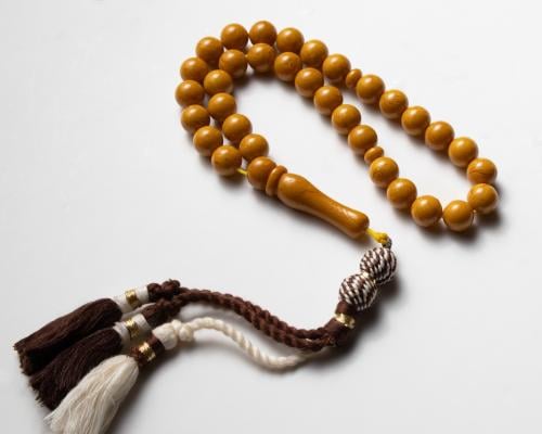 سبحة تراب الكهرمان البني الداكن