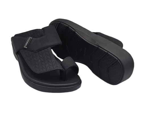 نعال ولادي- أسود