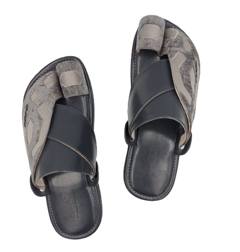 نعال شرقي مطرز