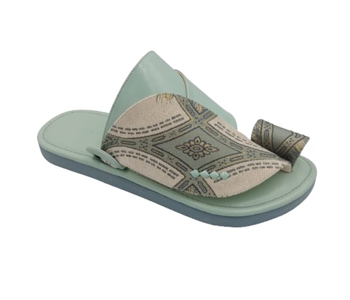 نعال شرقي مطرز تركواز أخضر فاتح