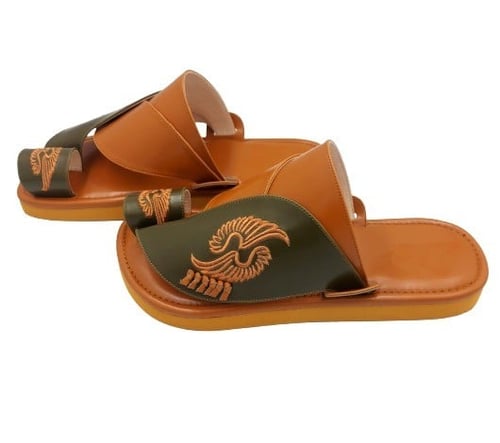 نعال شرقي مطرز جملي جلد طبيعي