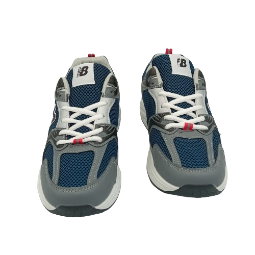 حذاء رياضي رمادي صناعة فيتنامي