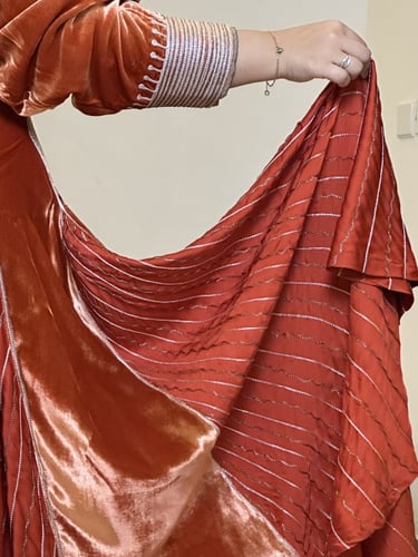 فستان من المخمل الفرنسي الناعم والحرير #230