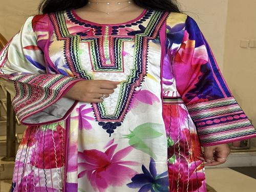 جلابيه من الحرير المشجر