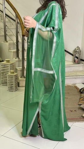 ثوب النشل النجدي لليوم الوطني من الحرير الحاكار مط...