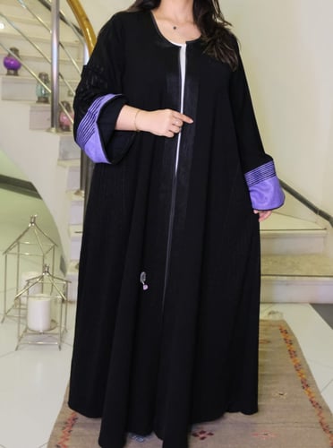 عباية كريب ولينن (أسود وموف) #138