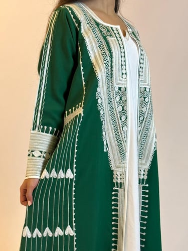 عباية مع ثوب داخلي (كولكشن اليوم الوطني) #205