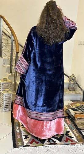 جلابيه شتويه مخمل فرنسي ناعم ازرق والبيتش #221