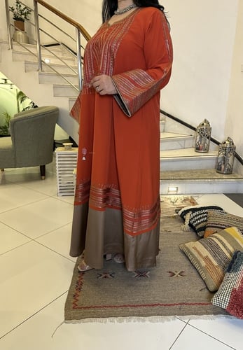 DB009. جلابيه من الكريب مع الحرير