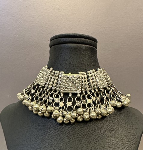 عقد بديل الفضه تراثي