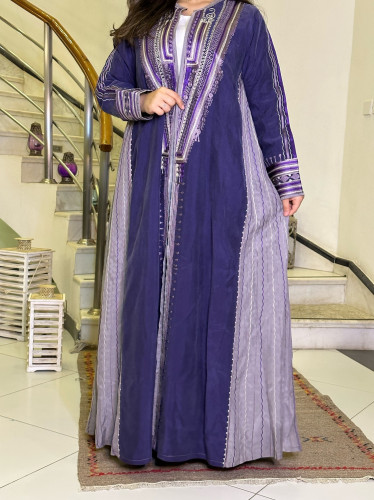 عباية حرير مغسول بتطريز أمامي (موف) #114