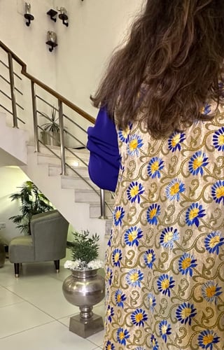 جلابية نيلي من الكريب واللينين المطرز بالكامل #58