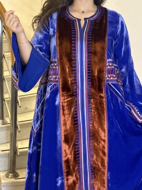 جلابيه من المخمل الفرنسي باللونين الازرق والاورانج...