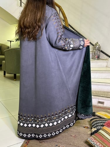 عباءة شتوية مبطنة بالفرو #29