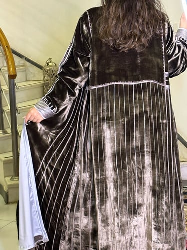 عباية بني وسماوي شاموا فرنسي مع فستان حرير #65