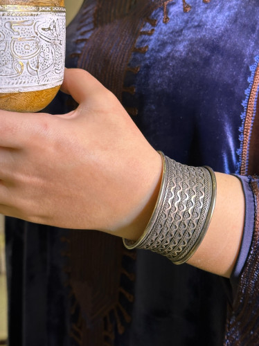 سوار فضي تقليدي عريض #7