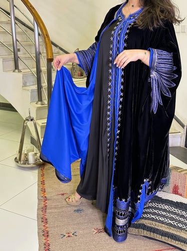 دقلة يوم التأسيس مخمل أسود وأزرق #68