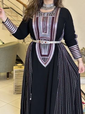 DB 002. جلابيه تقليديه بالكريب الاسود