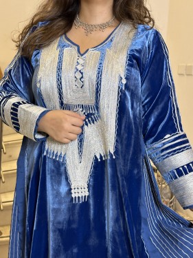 جلابيه من المخمل الفرنسي الناعم بجوانب حرير #214