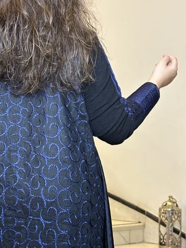 جلابيه من اللينين الاسود الساده والمطرز