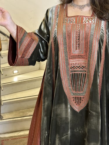 جلابيه شتويه من المخمل الفرنسي الناهم والحرير #228