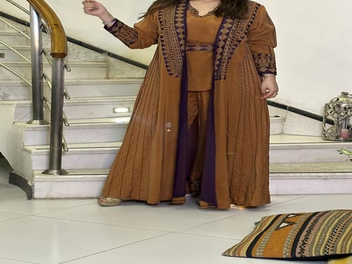 طقم راقي من الحرير المغسول الفرنسي مكون من بنطلون...