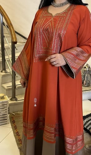 DB009. جلابيه من الكريب مع الحرير