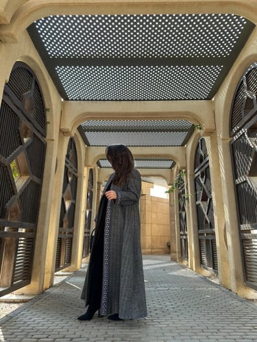 عبايه كوت من الصوف المقلم ببطانه باللون الاورانج #...