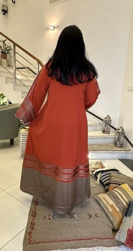 DB009. جلابيه من الكريب مع الحرير