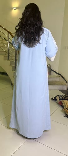 جلابية لينن سماوي بتطريز أمامي #164