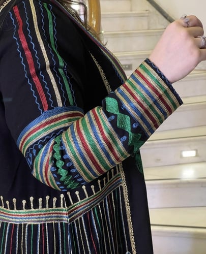 ثوب جنوبي من الكريب الاسود #238