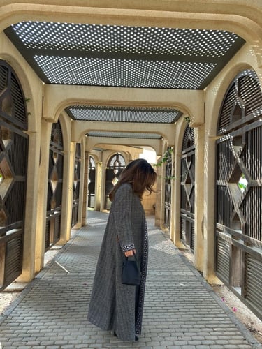 عبايه كوت من الصوف المقلم ببطانه باللون الاورانج #...