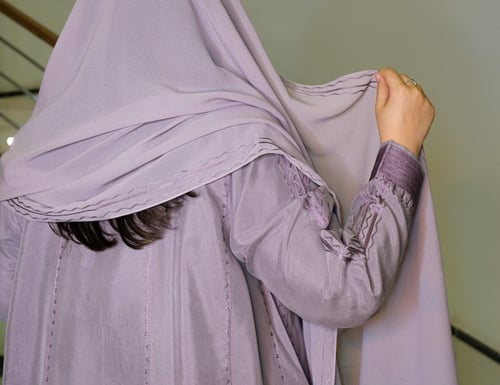 عباية حرير مغسول (موف) #136