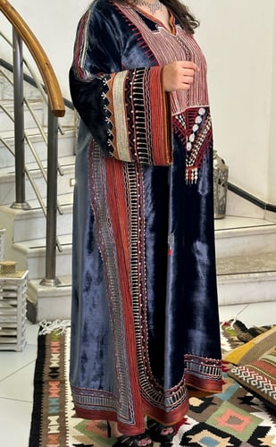 جلابية بتطريز أمامي (أزرق وبرتقالي) #88