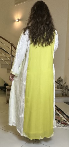 جلابيه من المخمل الفرنسي باللون السكري مع كشمير مط...