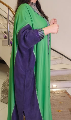 جلابية كلوش حرير مغسول (أخضر وموف) #131