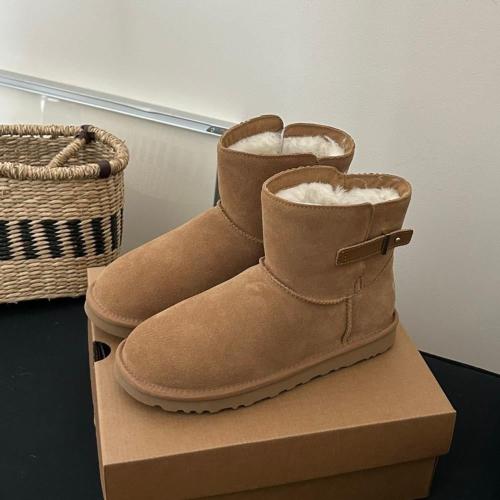UGG Classic Mini Boots - Chestnut