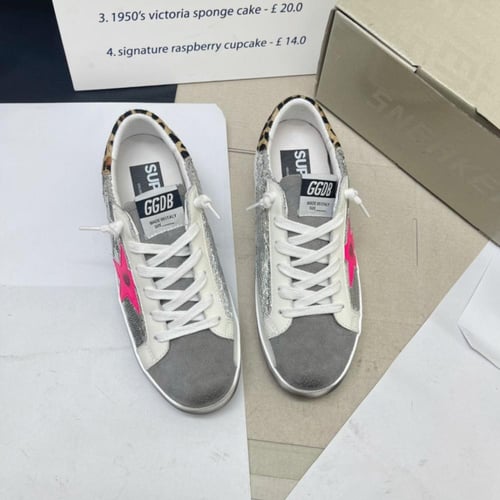 Golden Goose Superstar – Grey / Pink Star