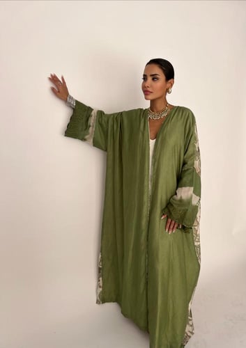 MOJ Abays | Olive green light