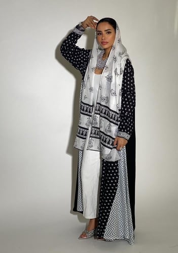 عبايه ساري - اسود 3