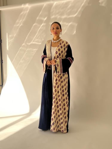 SS46- Abaya